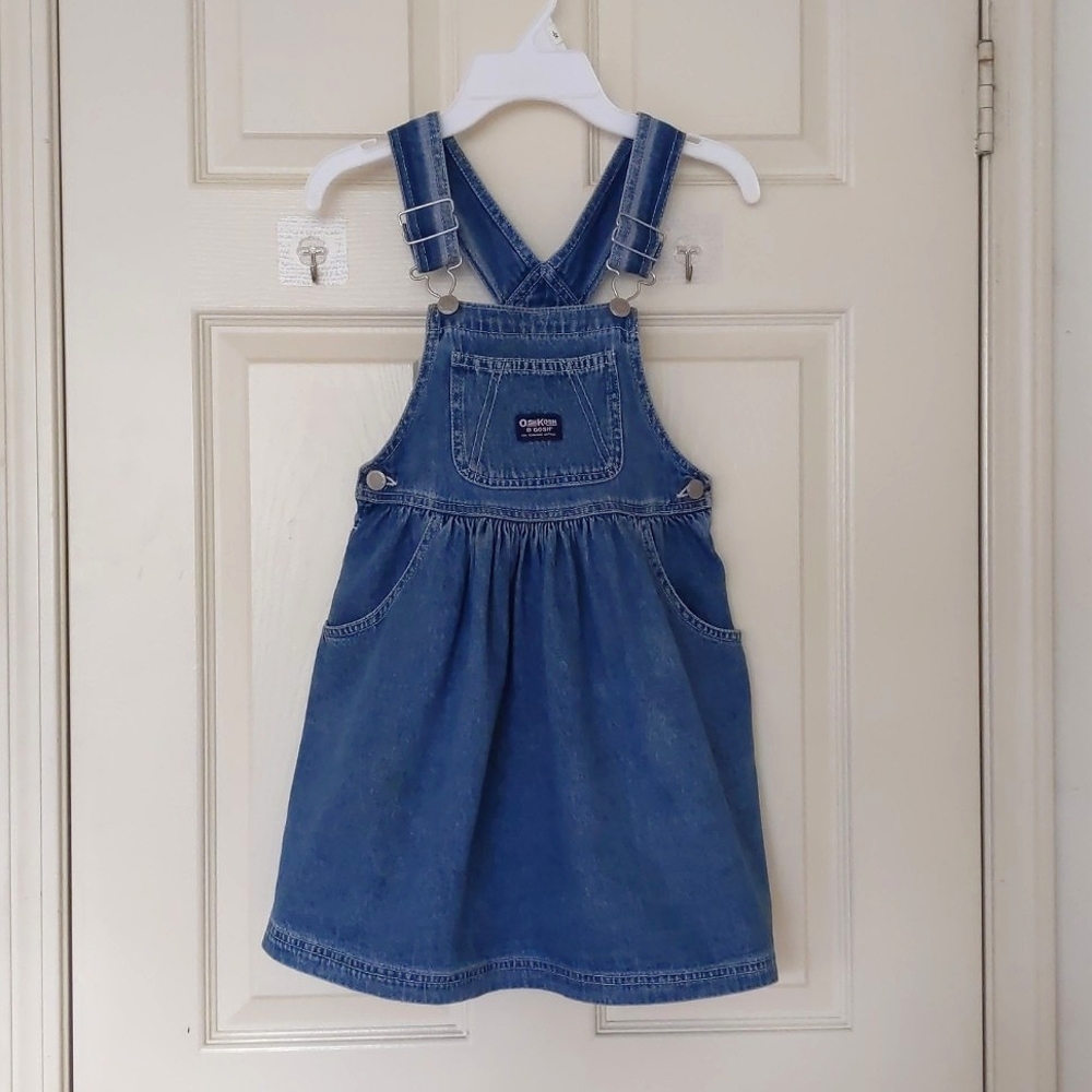 NWOT. OshKosh B'Gosh 100% Cotton Denim Overall Skirt with three pockets.